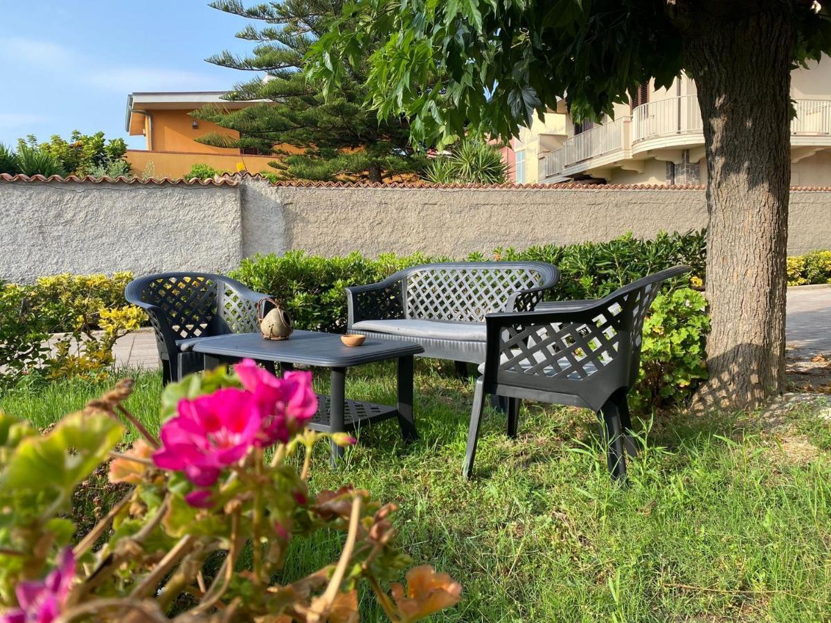 Frontemare Rooms Milazzo Kültér fotó