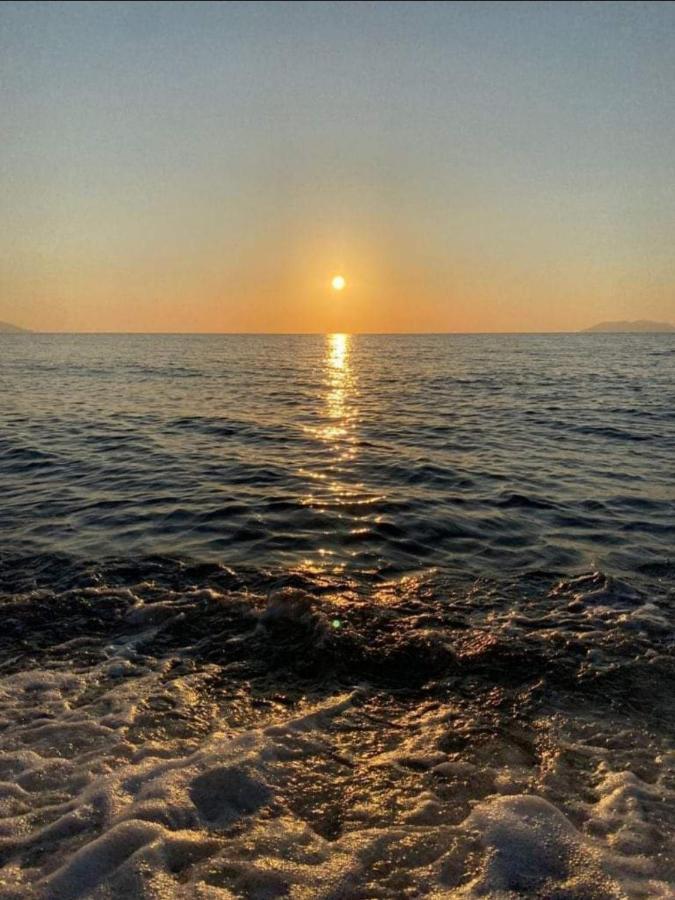 Frontemare Rooms Milazzo Kültér fotó