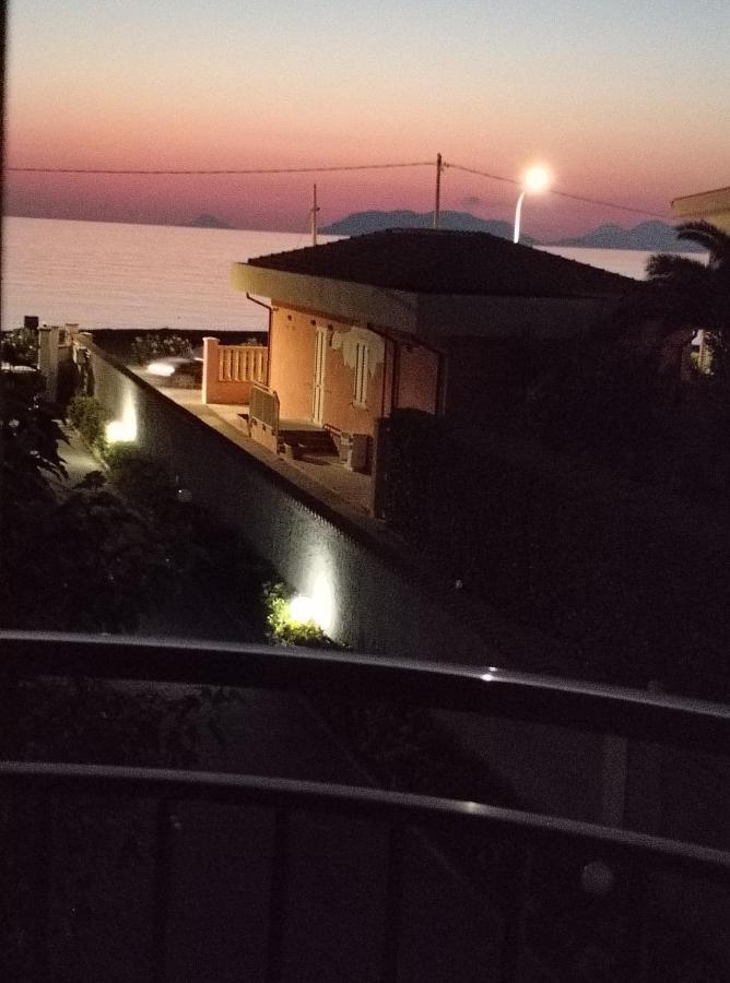 Frontemare Rooms Milazzo Kültér fotó